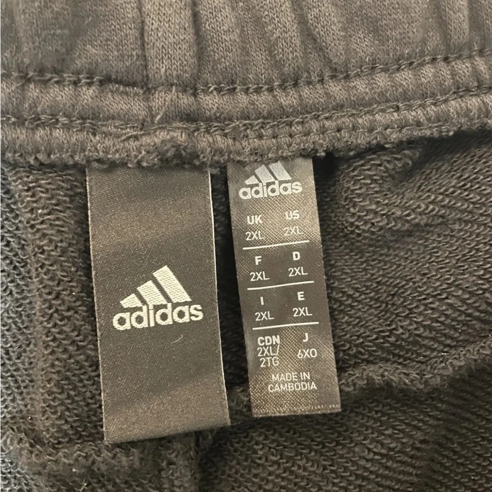 Adidas Men’s Black Tapered Leg Regular Fit XXL Elastic Waist Sweatpants Y2K EUC